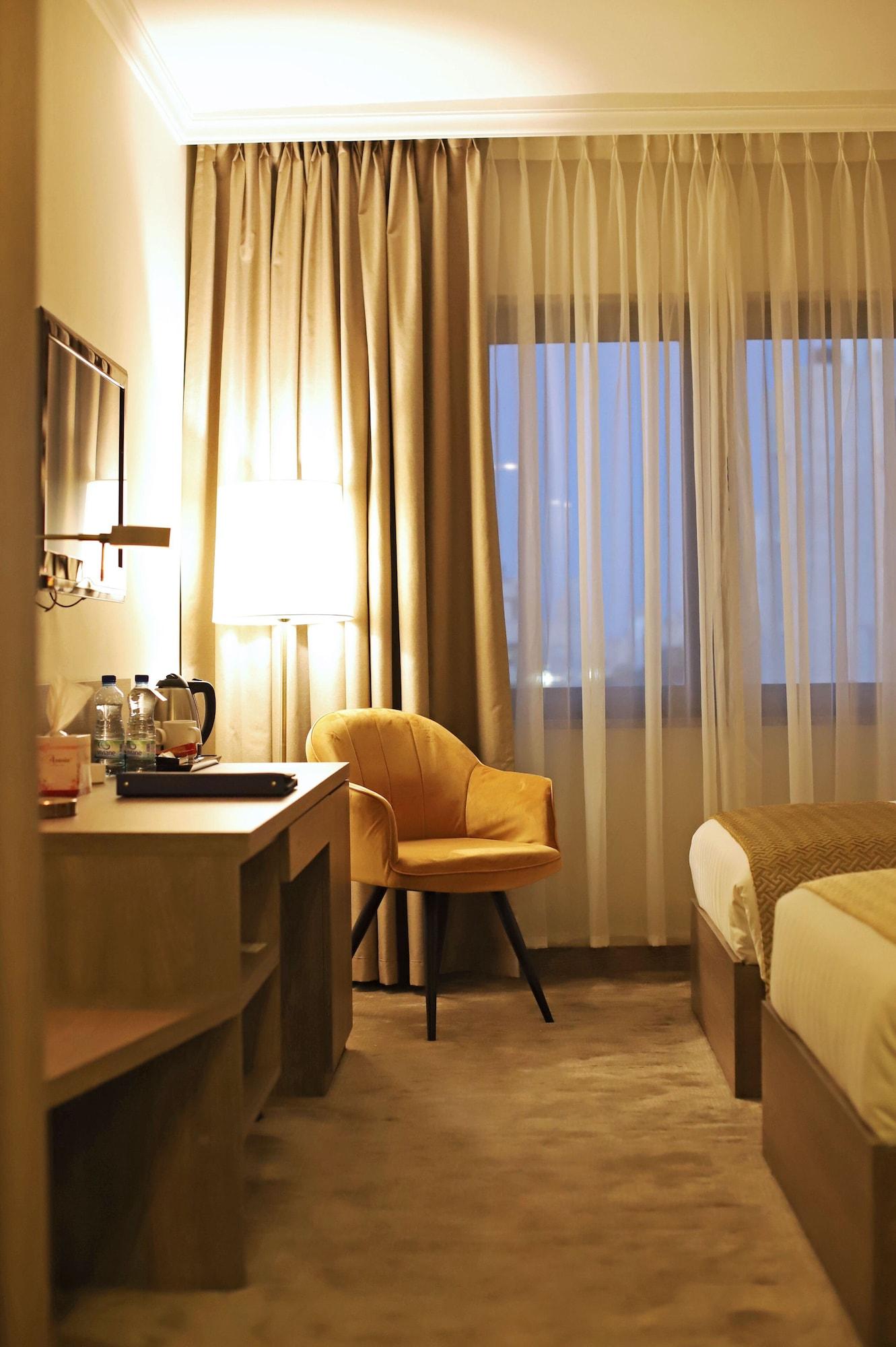 The Sanrock Hotel Amman Eksteriør billede
