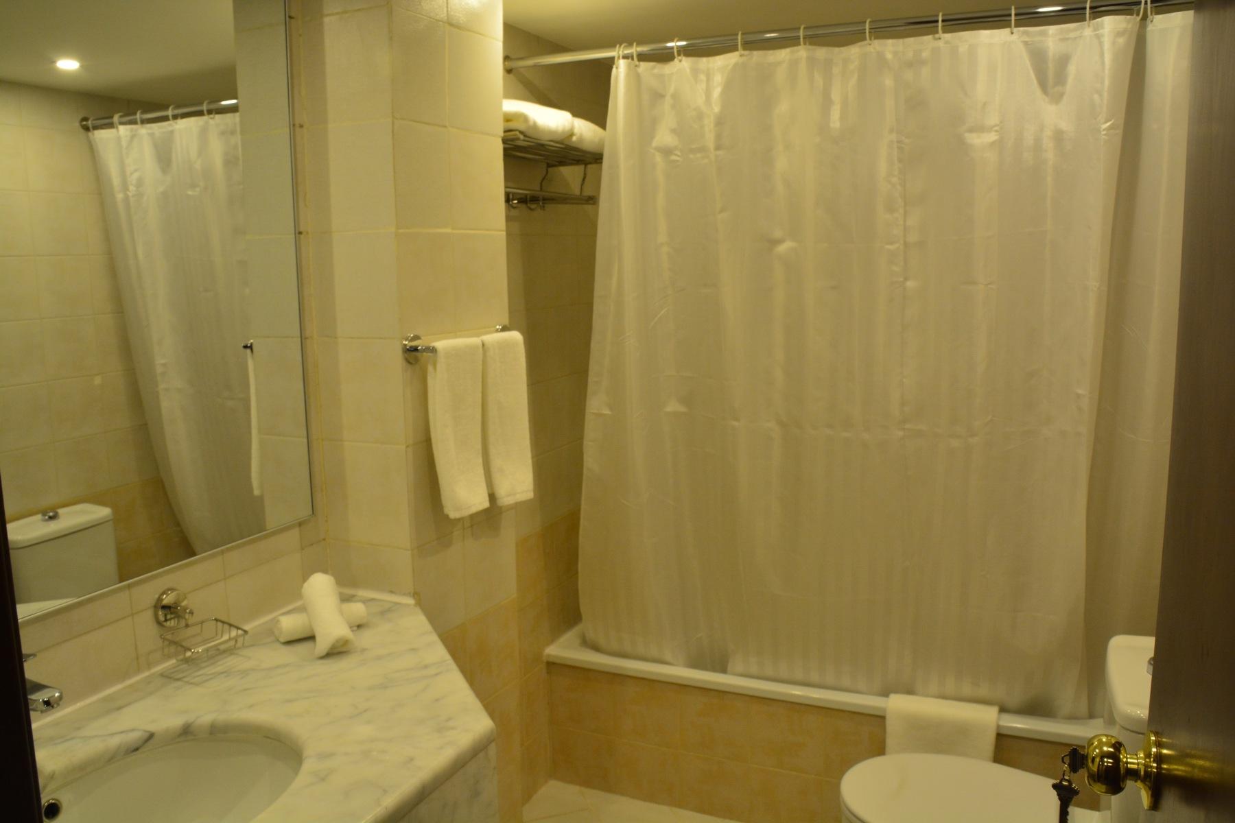 The Sanrock Hotel Amman Eksteriør billede