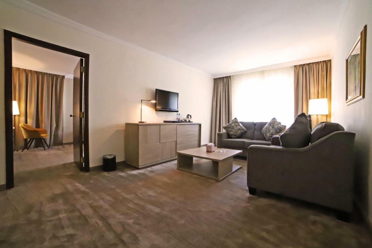 The Sanrock Hotel Amman Eksteriør billede