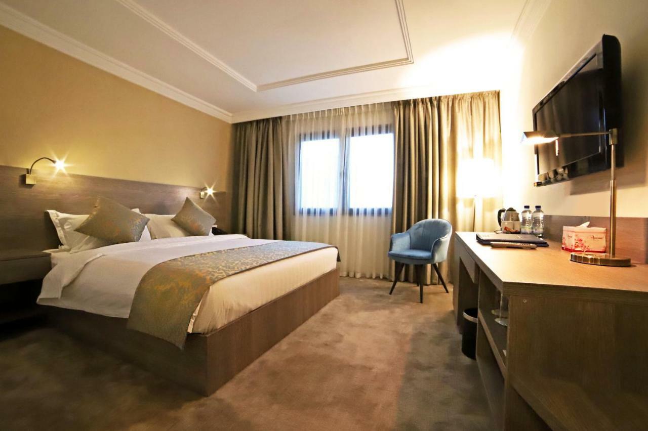 The Sanrock Hotel Amman Eksteriør billede